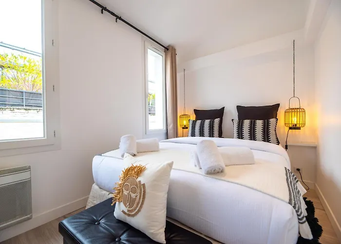 Stunning Flat In