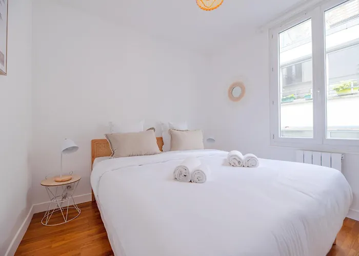 Stunning Flat In * Paris