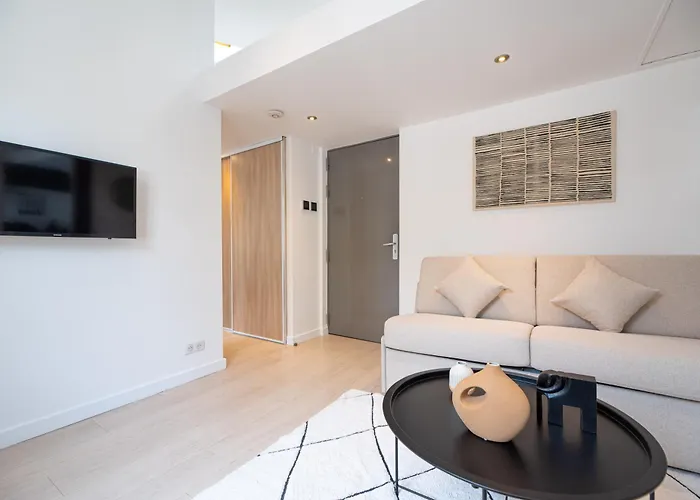 Apartment Stunning Flat In