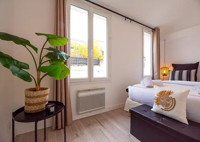Stunning Flat In